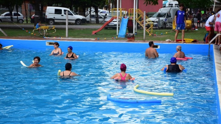 Los abuelos también disfrutan de la Colonia de Verano 